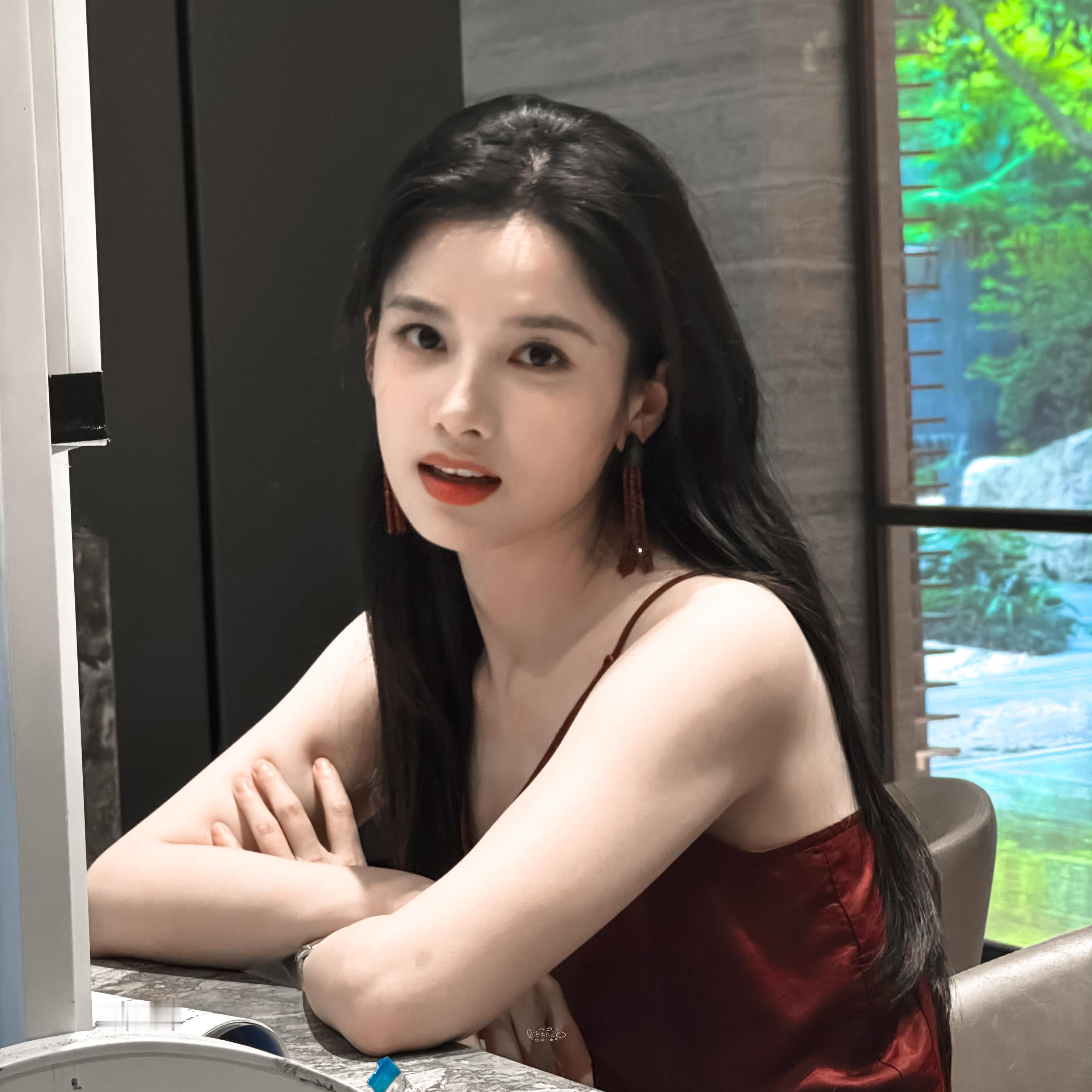 ◎张婧仪｜清雾🌫️🍃 