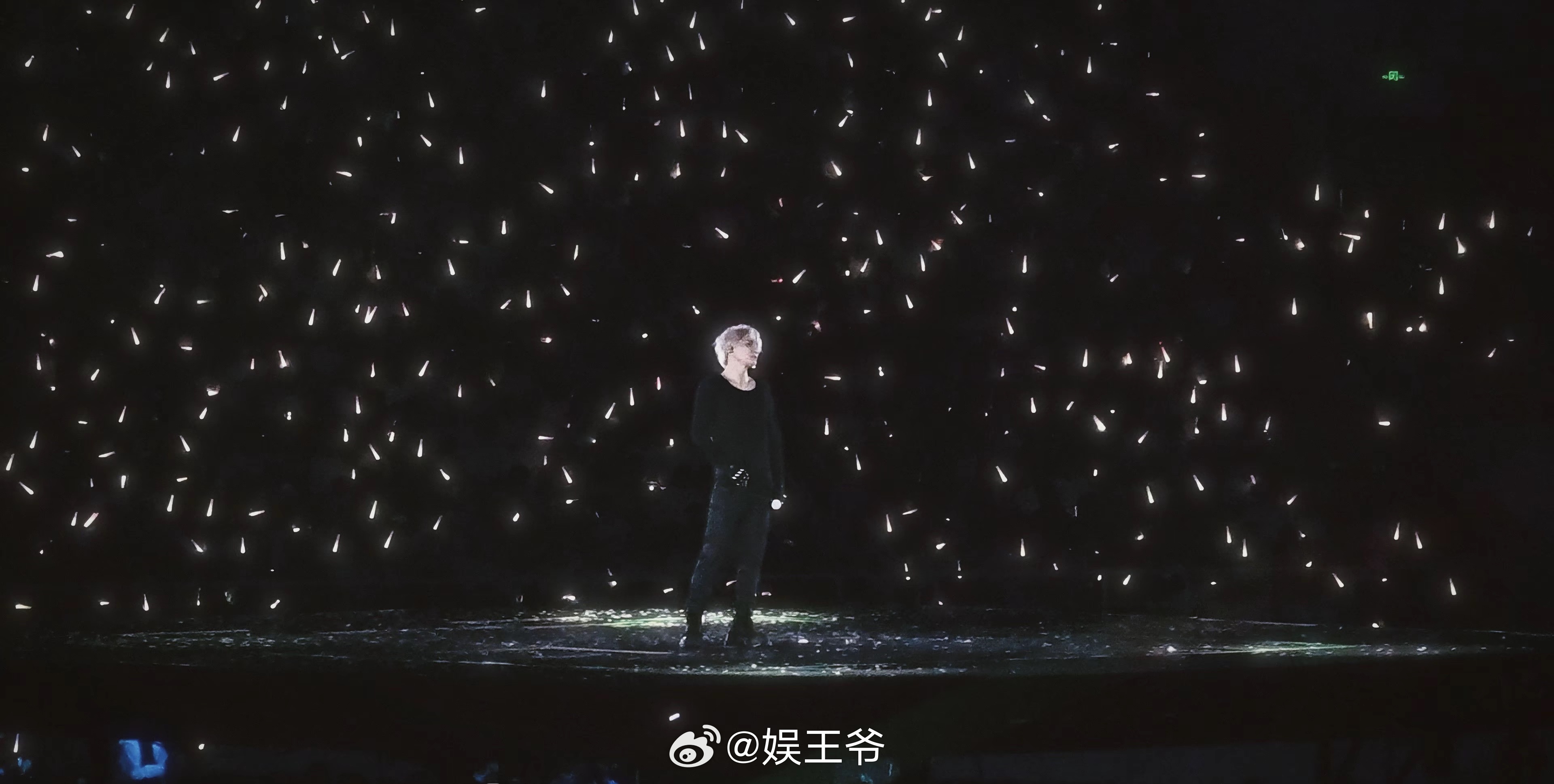 薛之谦站姐门槛有多高我只能说能给薛之谦出图的站姐真的很牛 