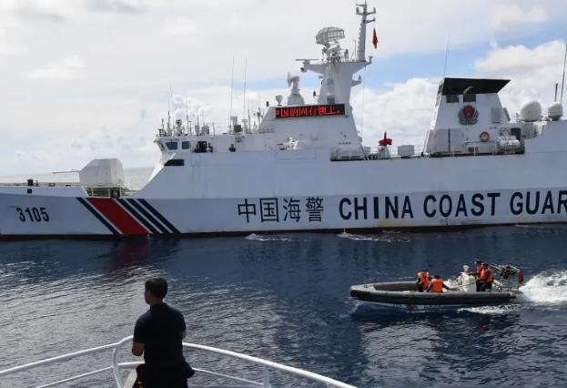 台岛以东风浪不小：日菲私相授受画了条线，中国反手亮出两张牌，牌面比他们想的要大。