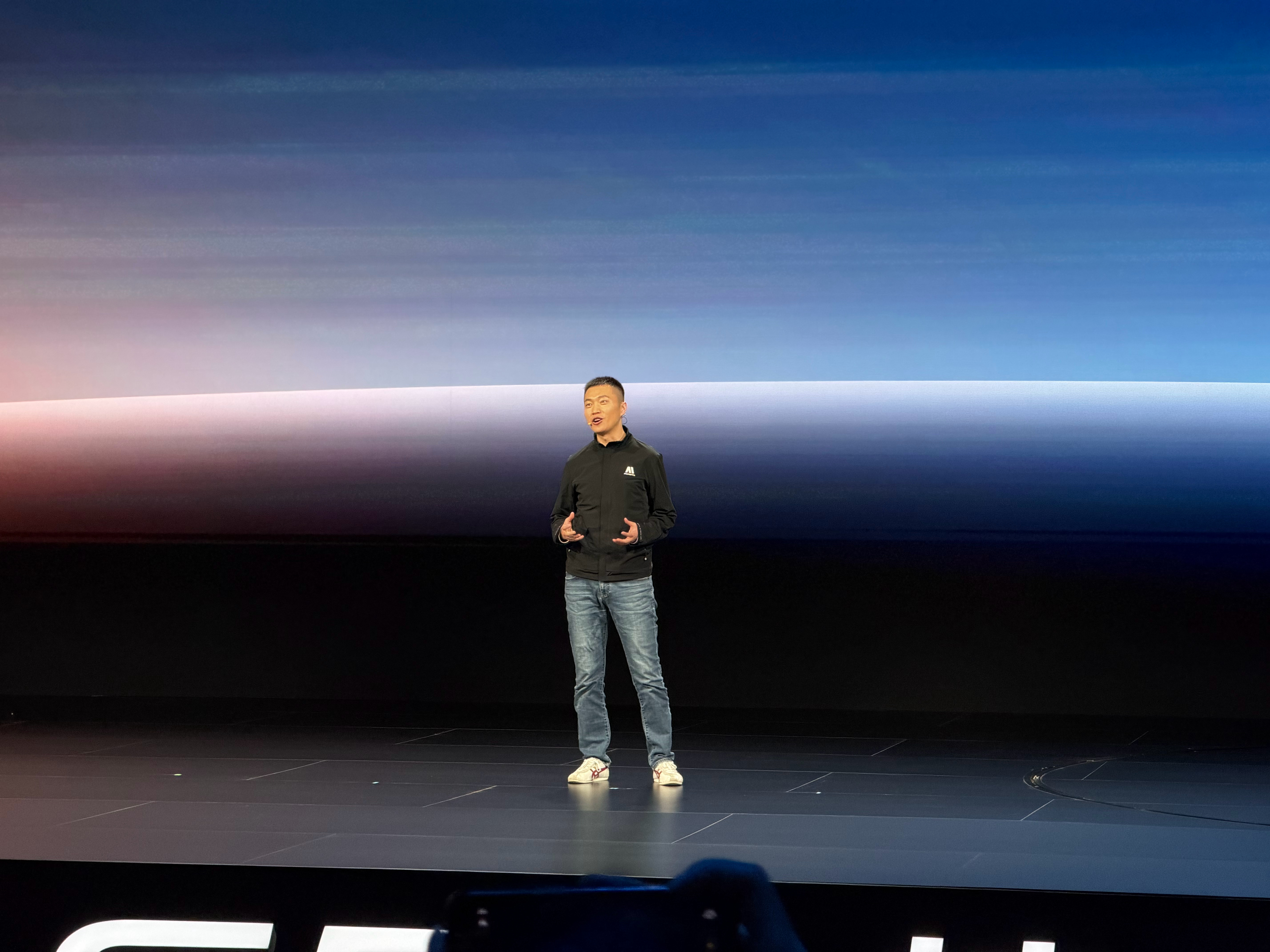 曹旭东 Momenta的CEO，为啥他这么年轻就这么成功