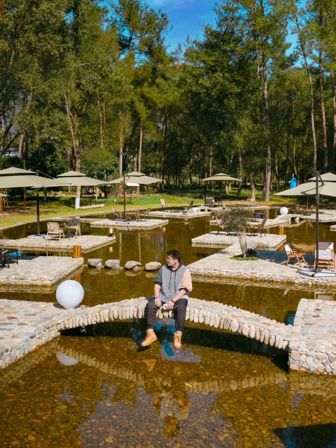 森林小院｜永嘉的咖啡店跟洗衣机内胆一样卷