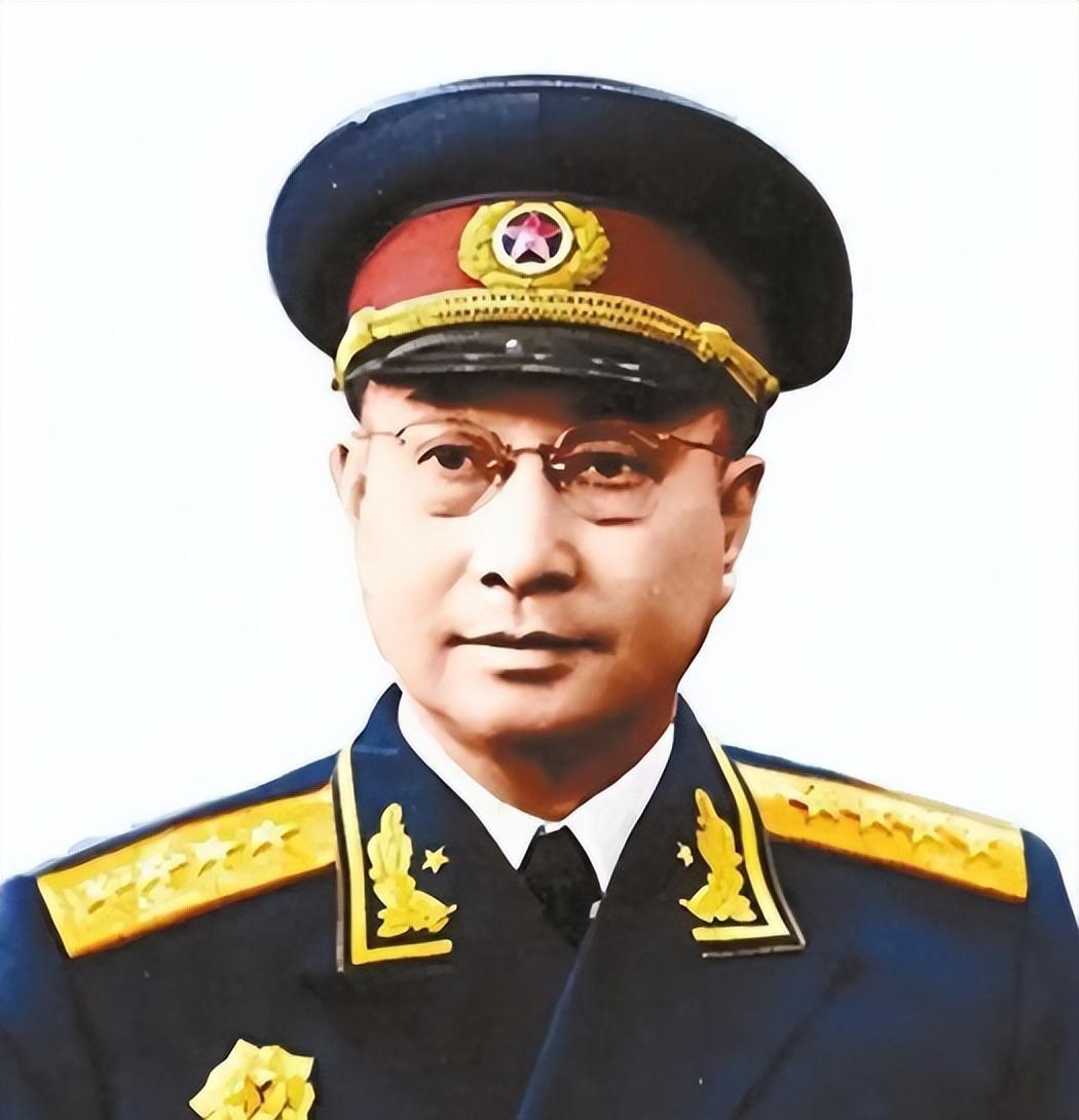 1976年许世友在韶山饮酒时，女儿轻声劝说了一句，他为何听后立刻变了脸色？
19