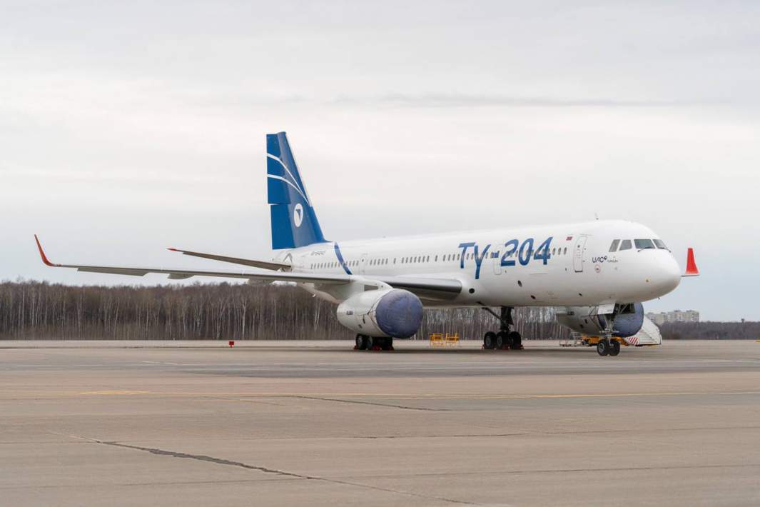 浴火重生：图-214助力俄罗斯重夺技术主权俄罗斯国产双发窄体先进中程客机：图-2