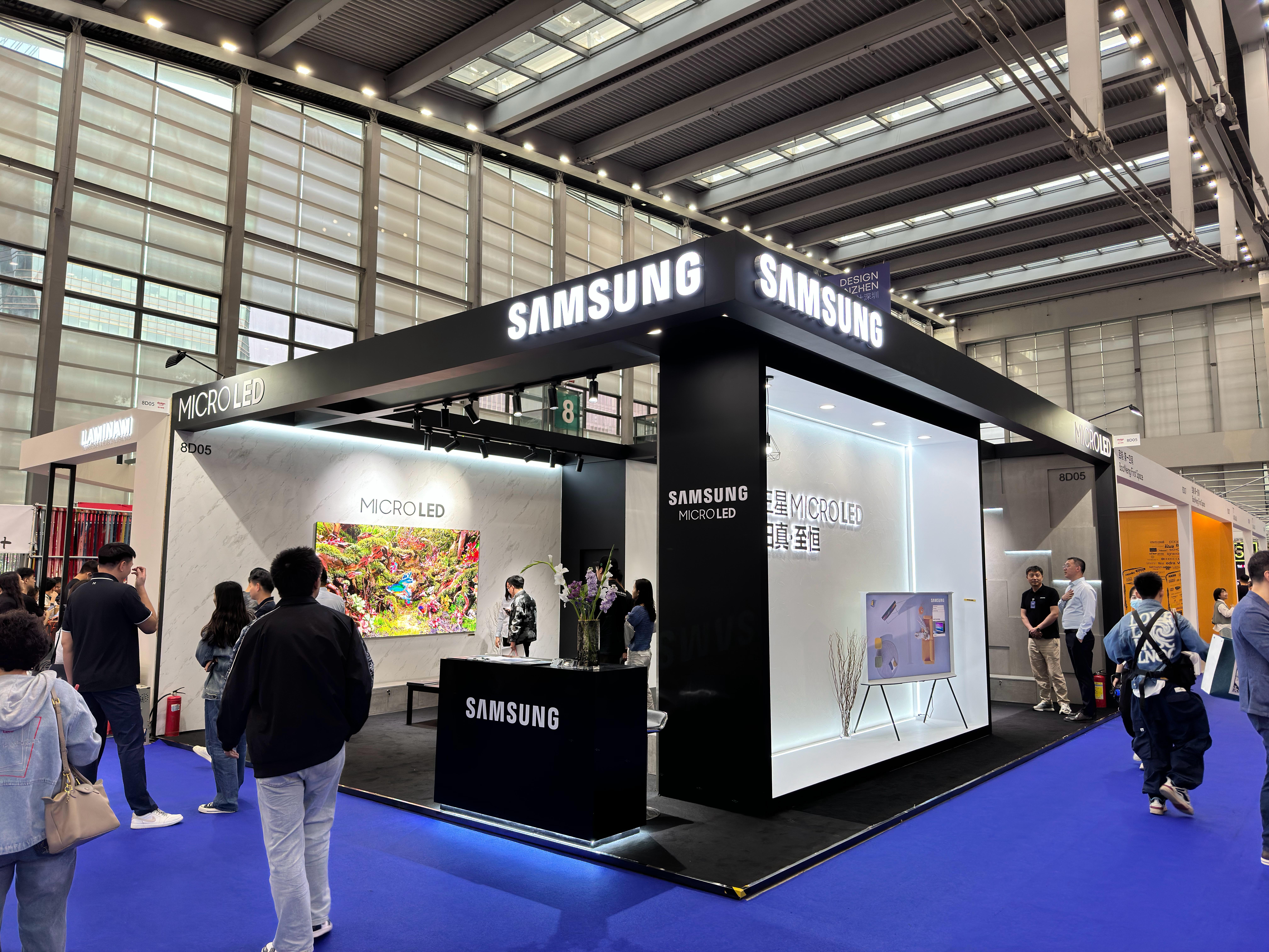 收到设计深圳的邀请，来福田会展中心打卡新的设计展览[赢牛奶]里面还挺好逛的，各种