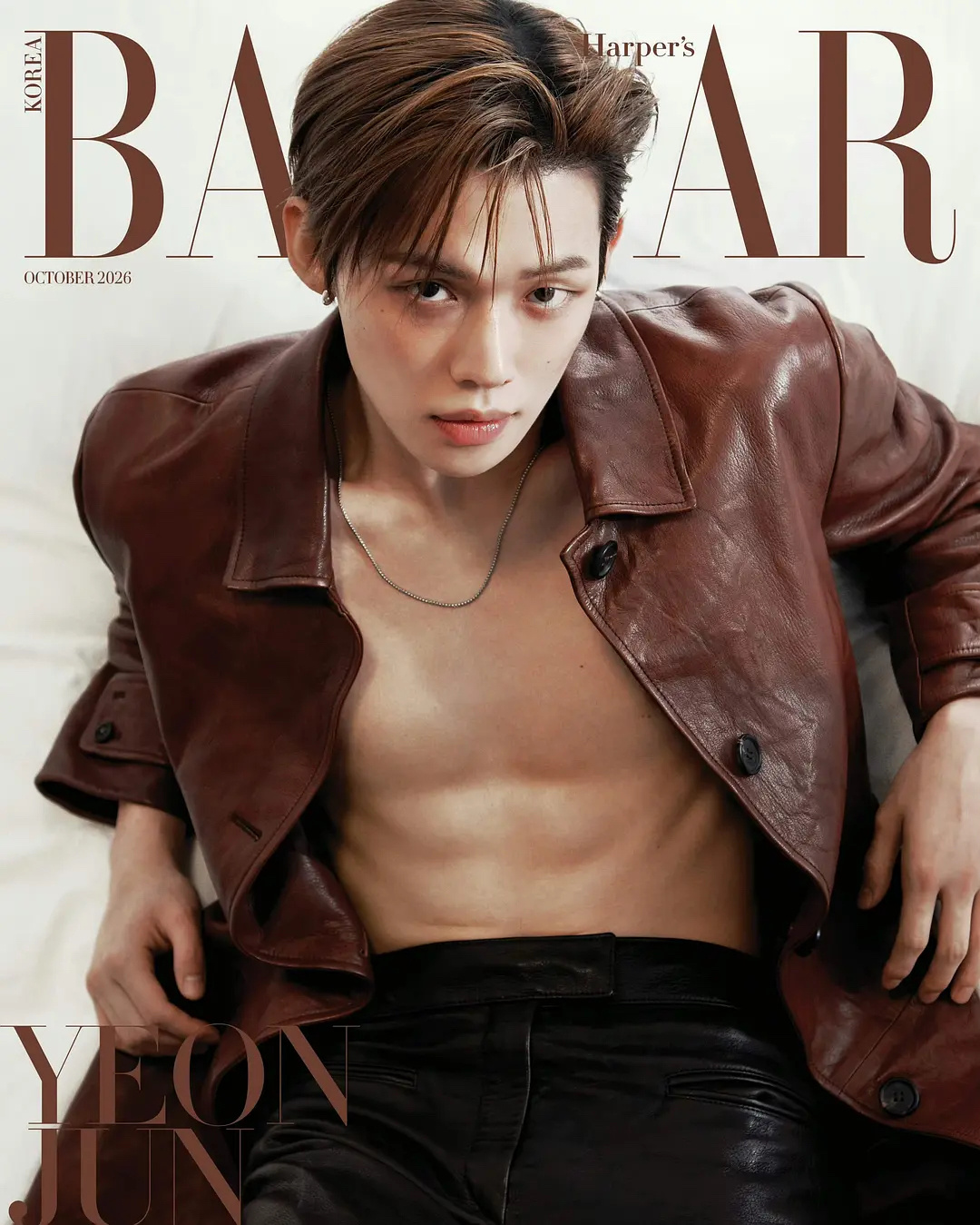 崔然竣 MiuMiu 拿下芭莎银十BAZAAR KOREA 10月刊 封面人物 