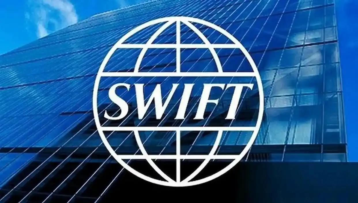 别光盯着SWIFT，人民币国际化真正的“硬仗”在这里。 人民币要真正国际化，光签