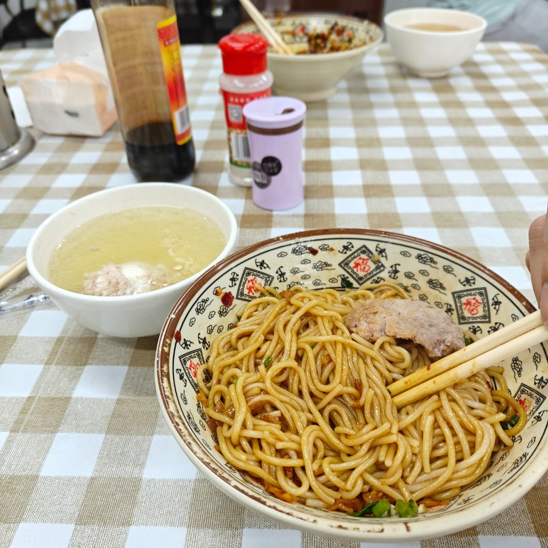 朋友们早呀最近长痘痘了继续清淡饮食的一天[坏笑][坏笑] ​​​