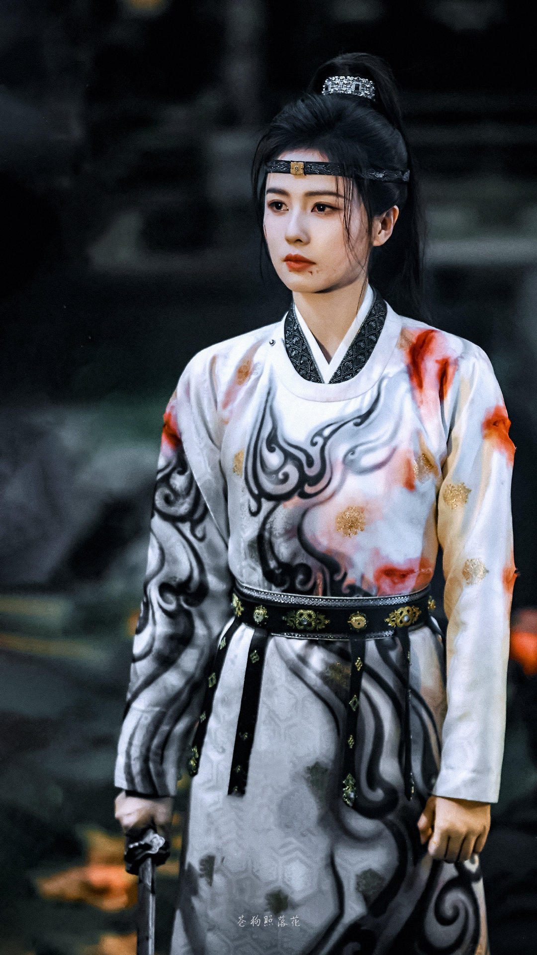 白鹿为唐宫开播发走心长文白鹿发唐宫开播小作文了白鹿为《唐宫奇案》李佩仪写千字长文