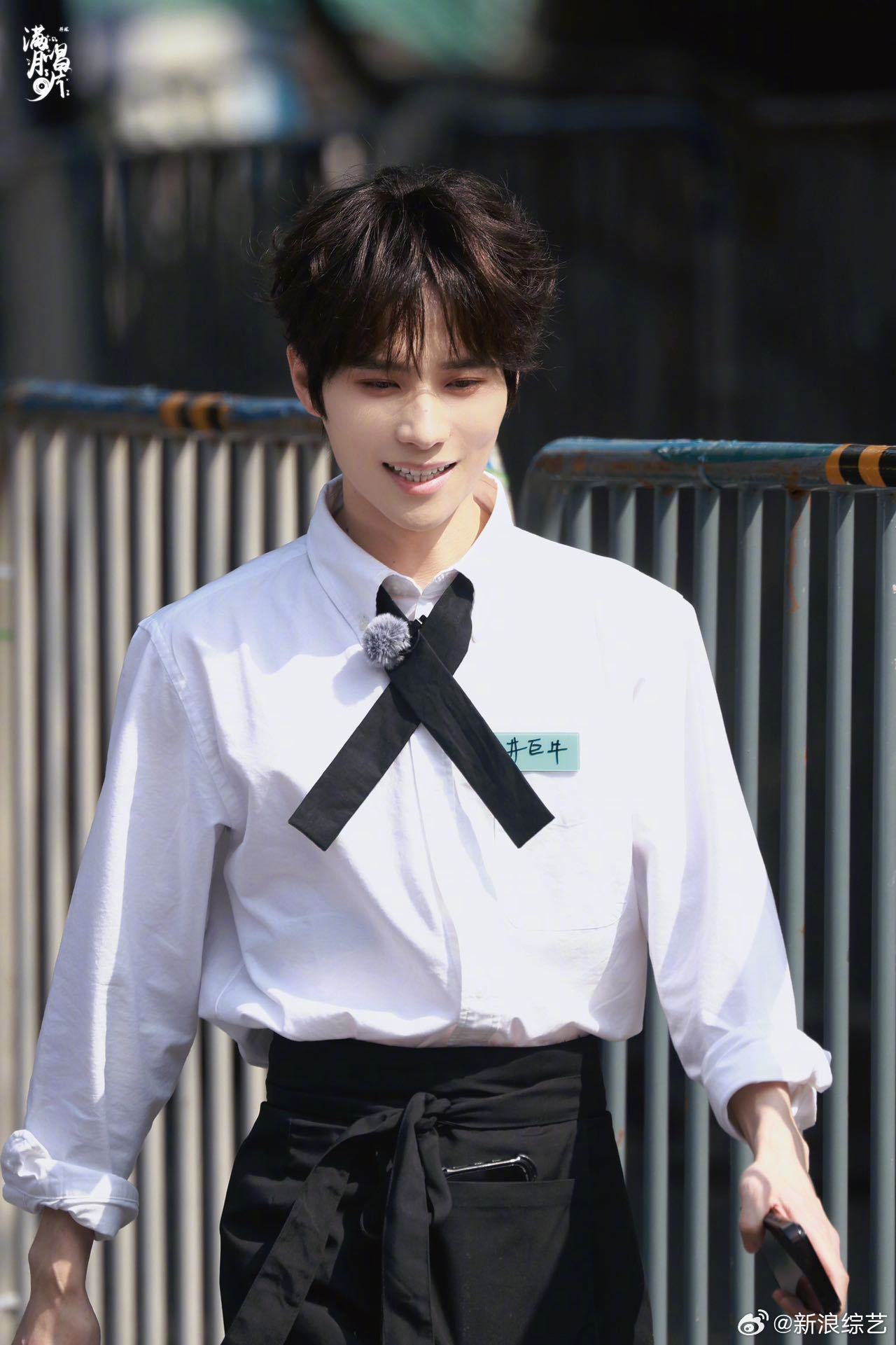 井胧说今天直接喝酒 井胧家的咖啡机长毛了 本想给大家来个炫酷拉花首秀☕️随橙想呢