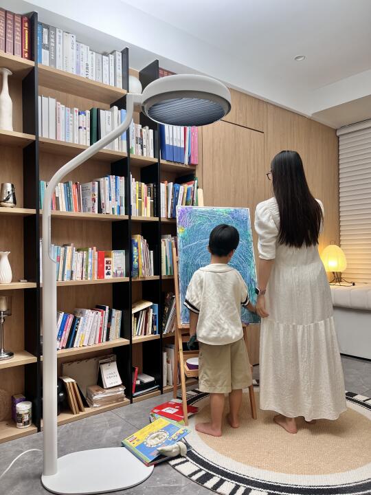 不顾家人反对，砸掉卧室做开放式书房~
