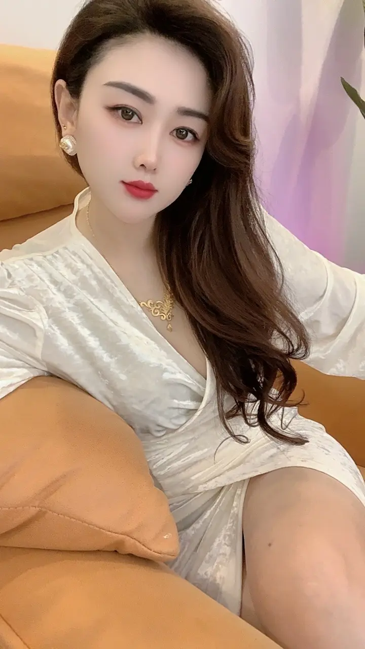 老铁们，这段时间在检查身体，没播，想我的可以私信我