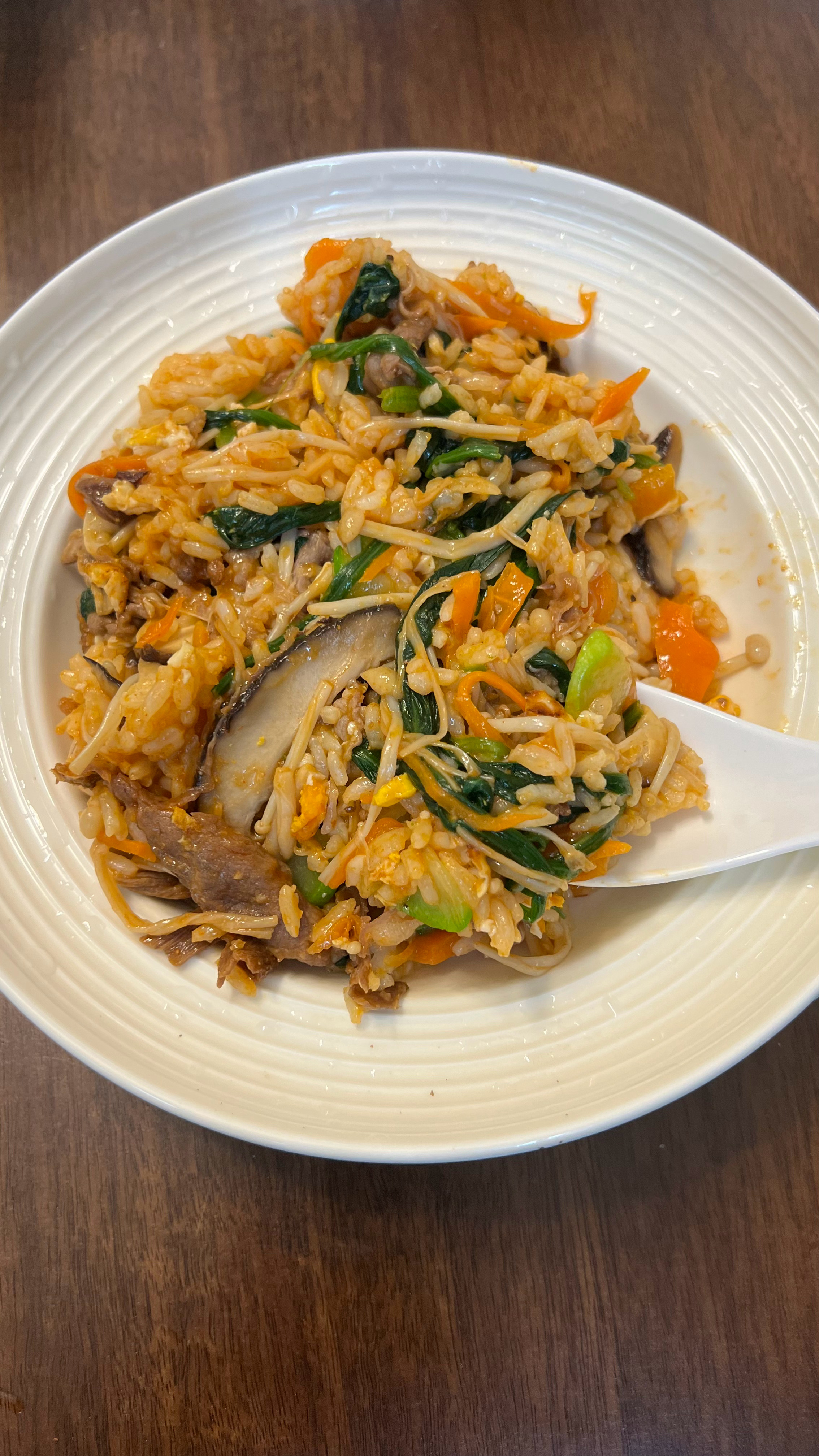 总有一些人 坐在一起就很快乐了