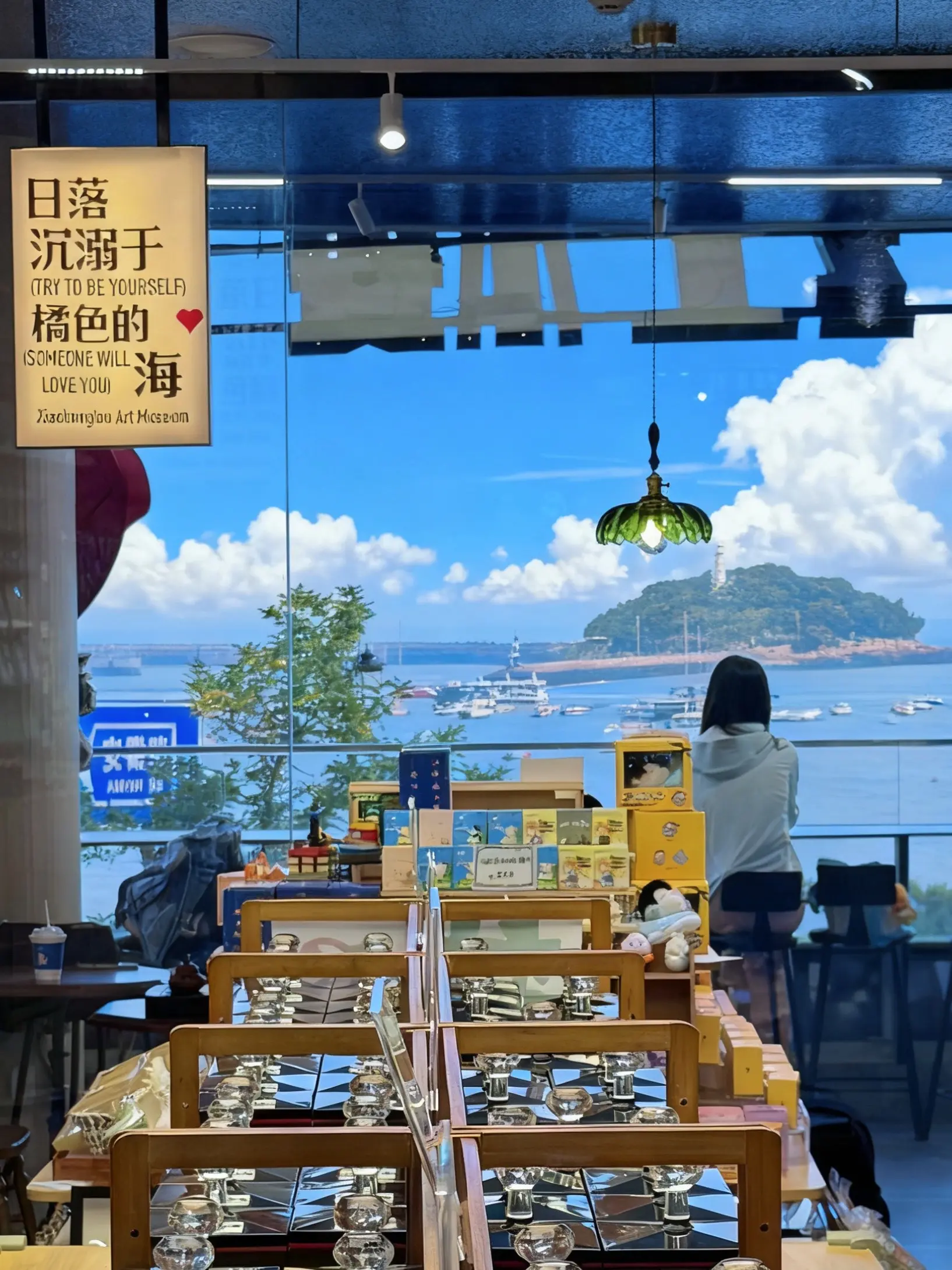 栈桥新开的。。。盖章？拍立得？特调？文创？