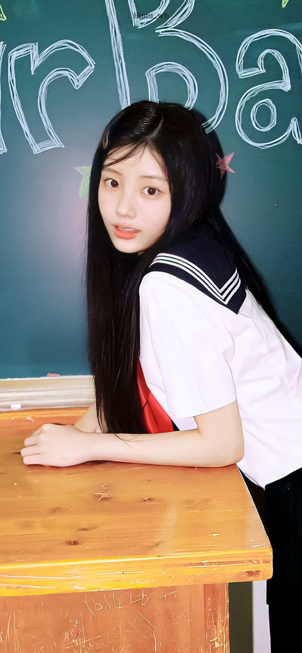 李沅禧Wonhee壁纸更新啦～🐱🎒🎀 