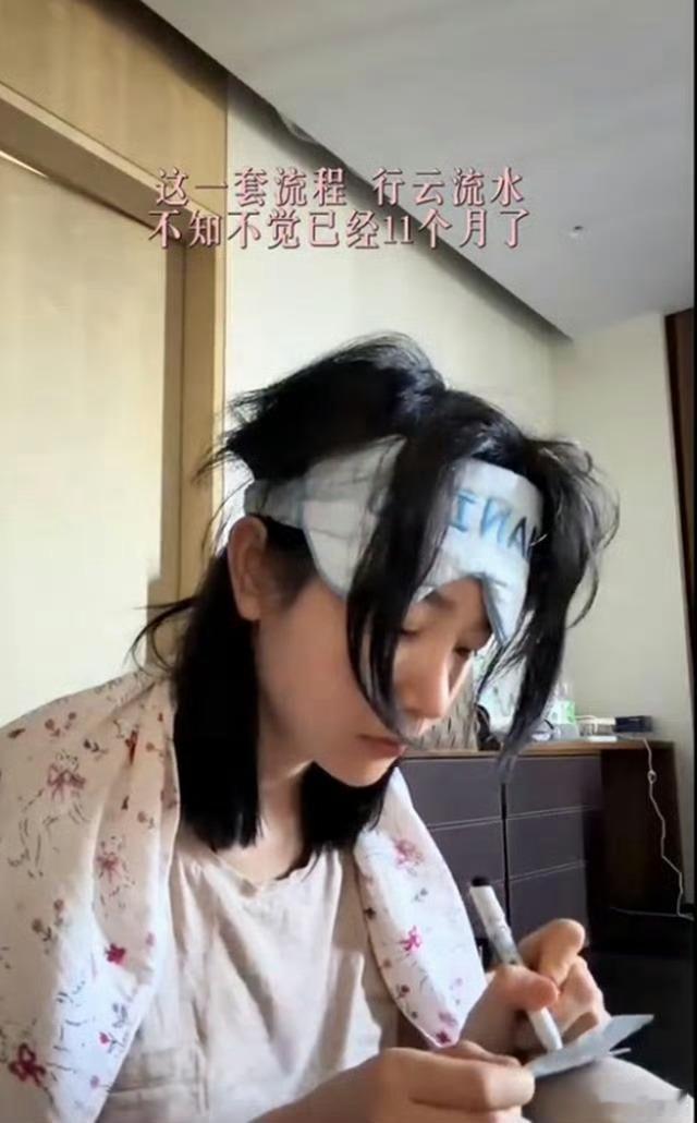 张檬为儿子上学搬到广州，11个月儿子还在吃母乳，重20斤高又壮 