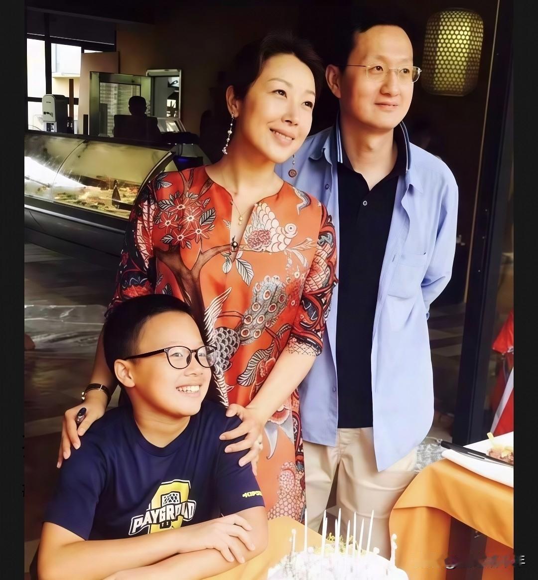 实力派歌手孙悦太牛了！亲手养出冠军儿子


凭借《祝你平安》火遍90年代的金曲天