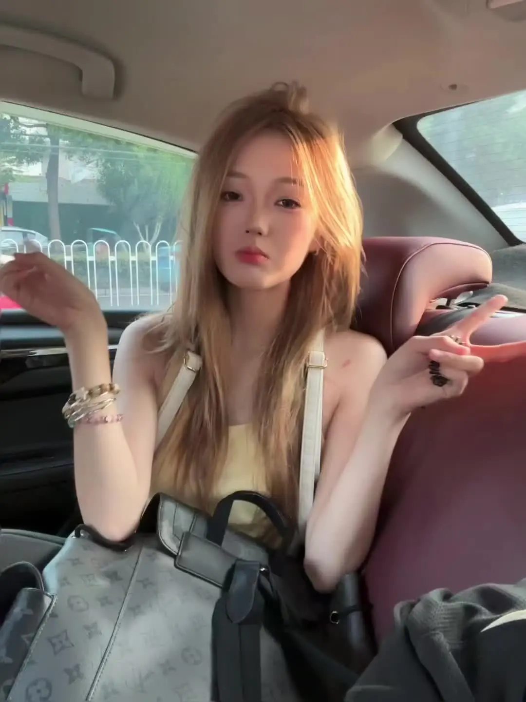 我真的不吃激将法 我需要一个能经常夸我的人 我会做的特别好的