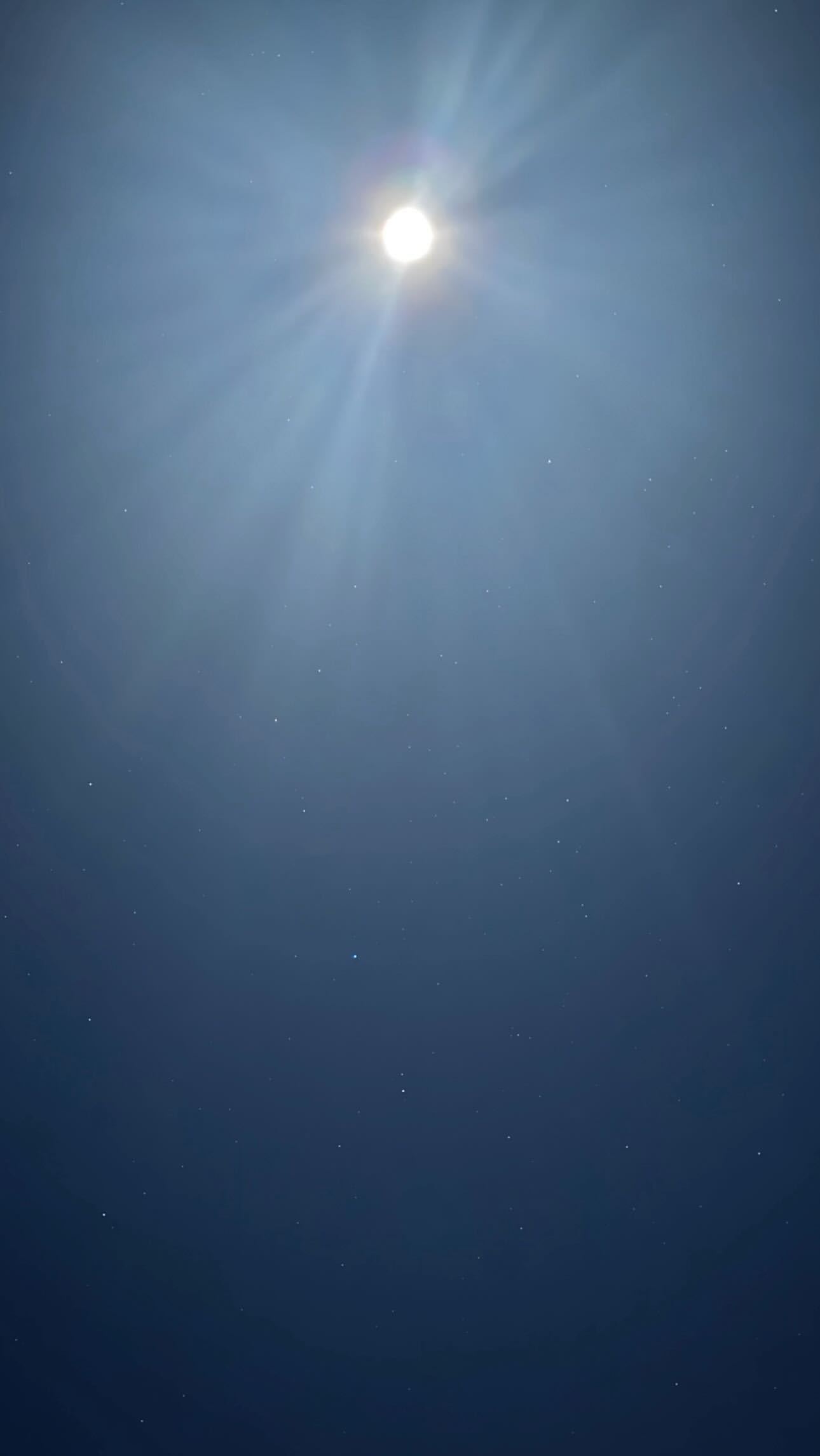 齋藤冬優花「今年最後の満月🌝星も凄いや」　　fuustagram