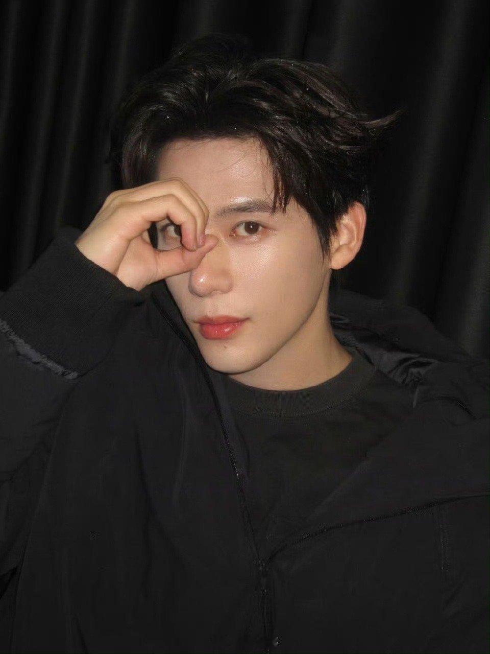 疑似王安宇春晚节目被毙啊这。从狗仔的话来看，王安宇在马年春晚的节目，大概率看不到