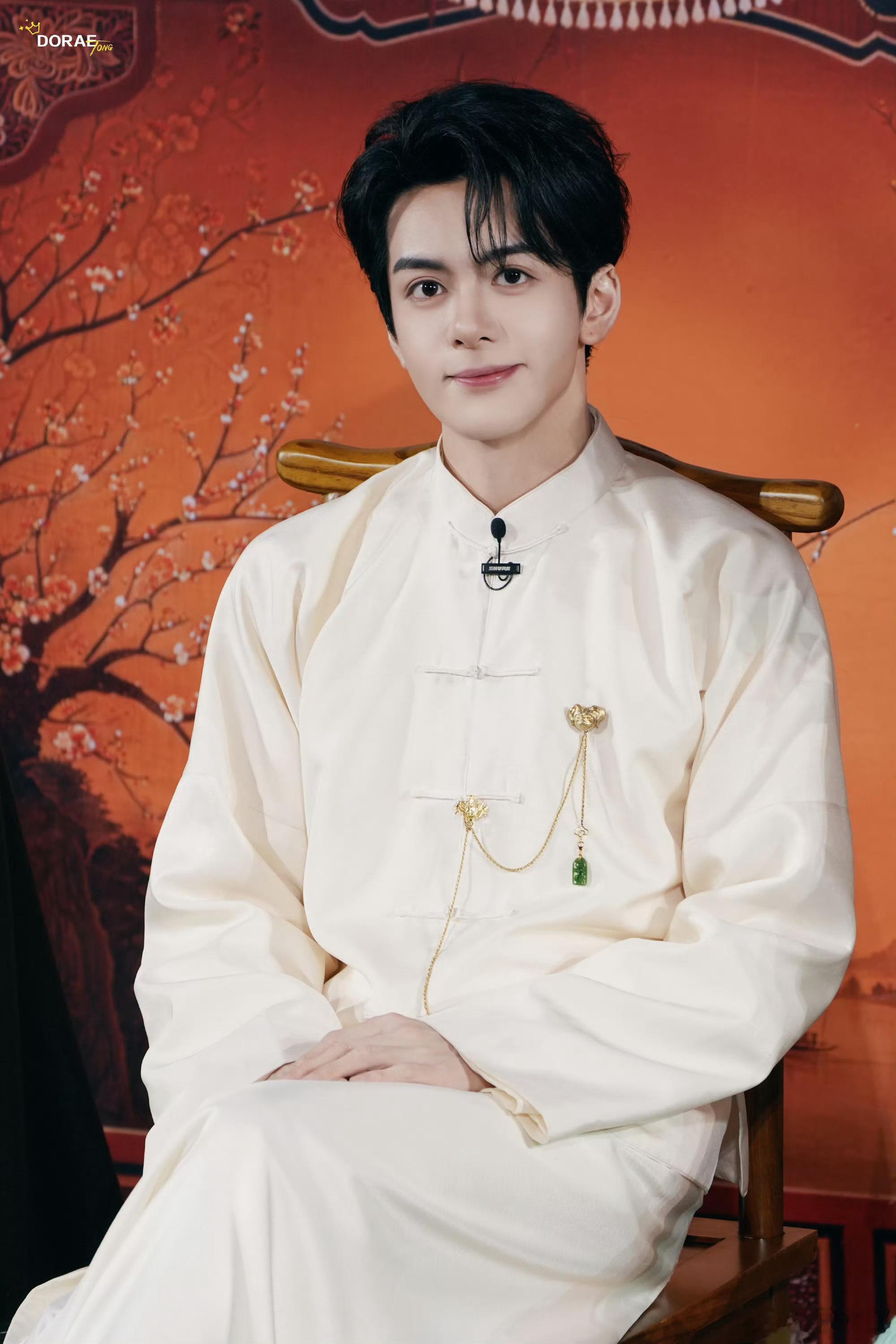 曾舜晞连续两周登顶抖音捧场周榜TOP1曾舜晞吴老狗还在发力吴老狗火力全开！不愧是