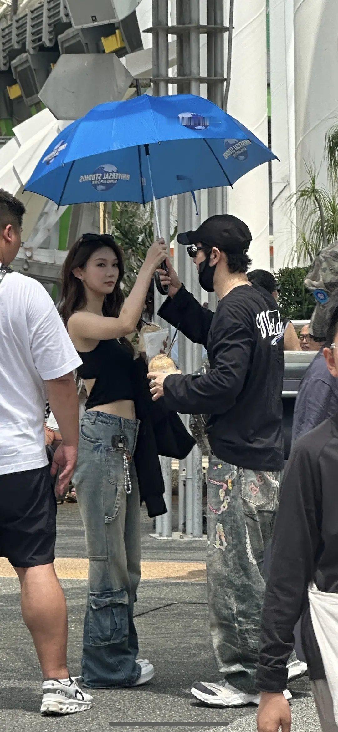 黄晓明这是换新女友了吗 