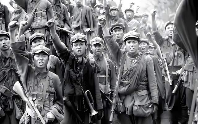 17000人带2万条枪加入红军，血战六年抵达陕北时不足千人。
 
这支从大别山走