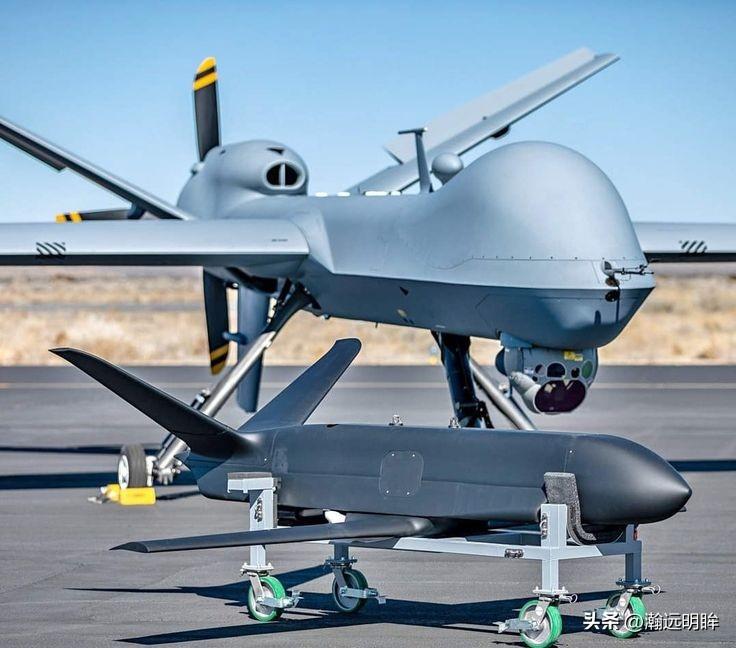 突发消息：伊朗伊斯兰革命卫队航空部队今晚起将加强进攻行动。

一位知情官员透露，