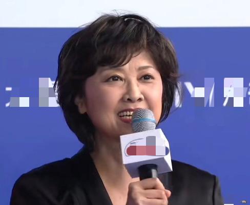 天呐，朱琳都74岁了，看着也就五十多吧。