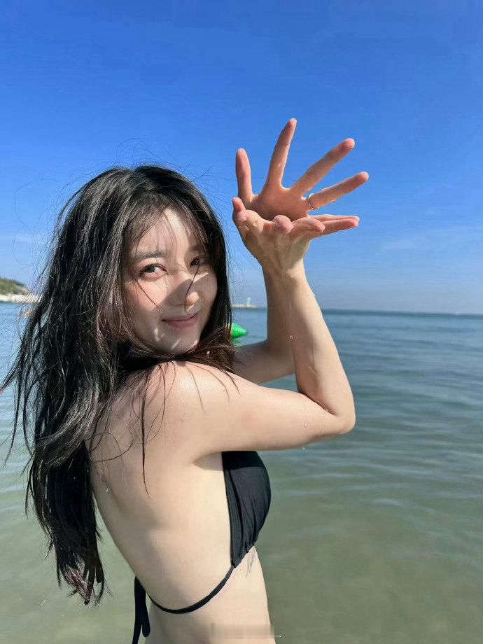 李凯馨 