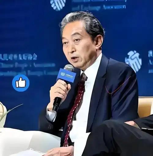 日本前首相鸠山由纪夫这次在北京向中方喊话，真正刺痛日本政坛的，不是他声音有多大，