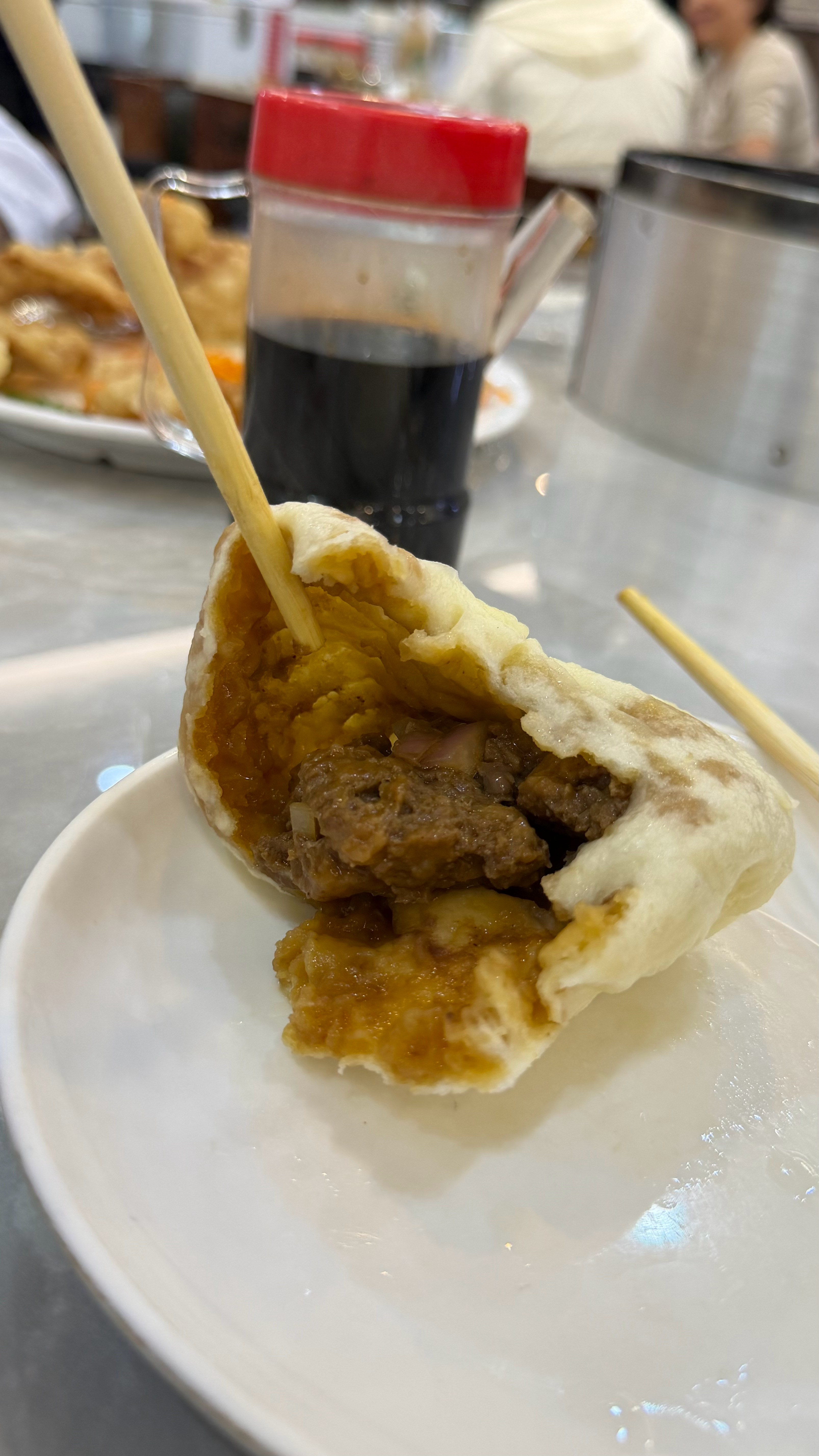 这个排骨包子太夯了三鲜的也好吃 
