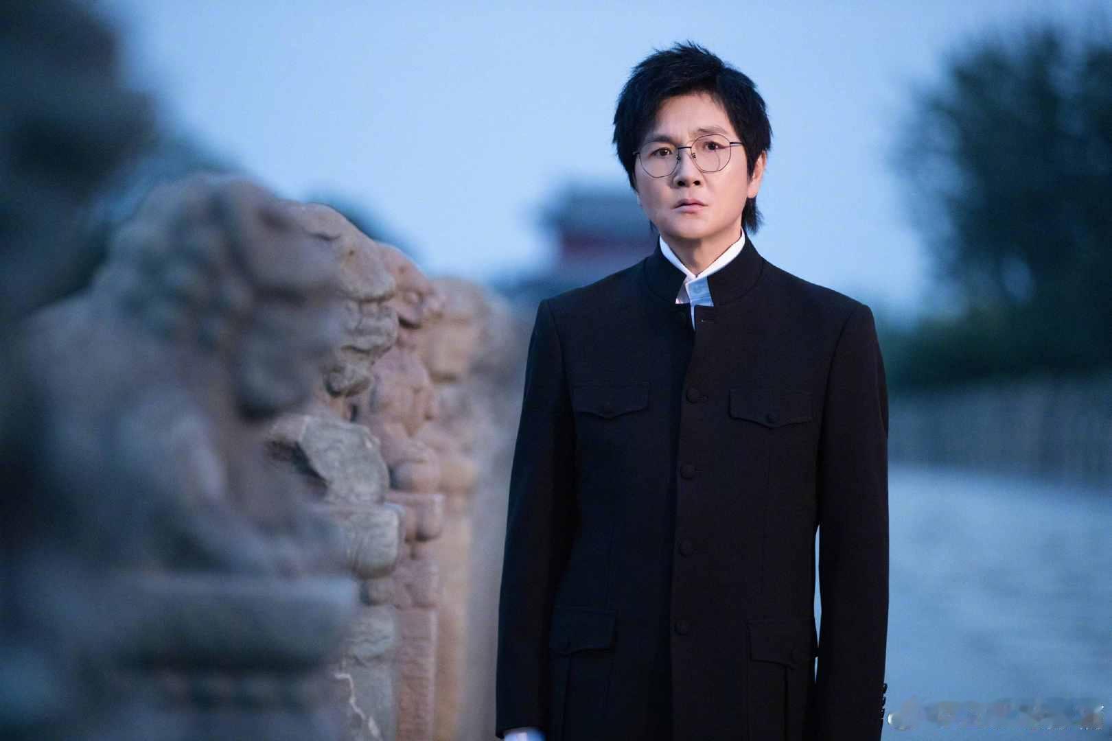 披哥全员为孙楠演唱会送花篮披荆斩棘 被披哥的兄弟情戳到，哥哥们纷纷送来花篮，为孙