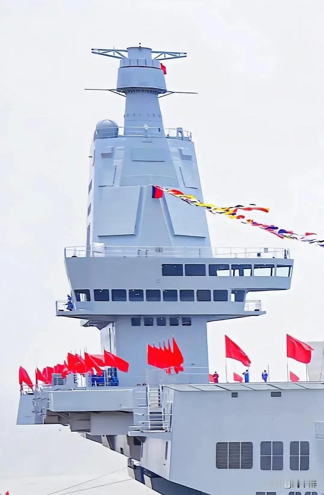 痴心妄想，自不量力！
近期，日本自卫队宣称，倘若福建舰在台湾开展军事行动，日本和