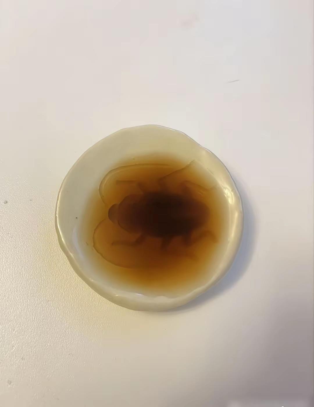 这个碟子简直了感觉减肥人士可以买一个，看一眼就不想吃了