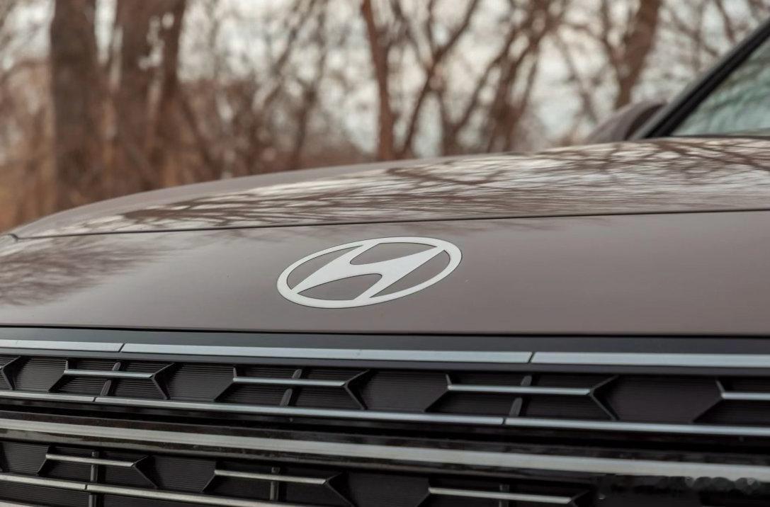 现代承诺会一直保留实体按键当地时间4月12日，现代北美产品规划和移动出行战略高级