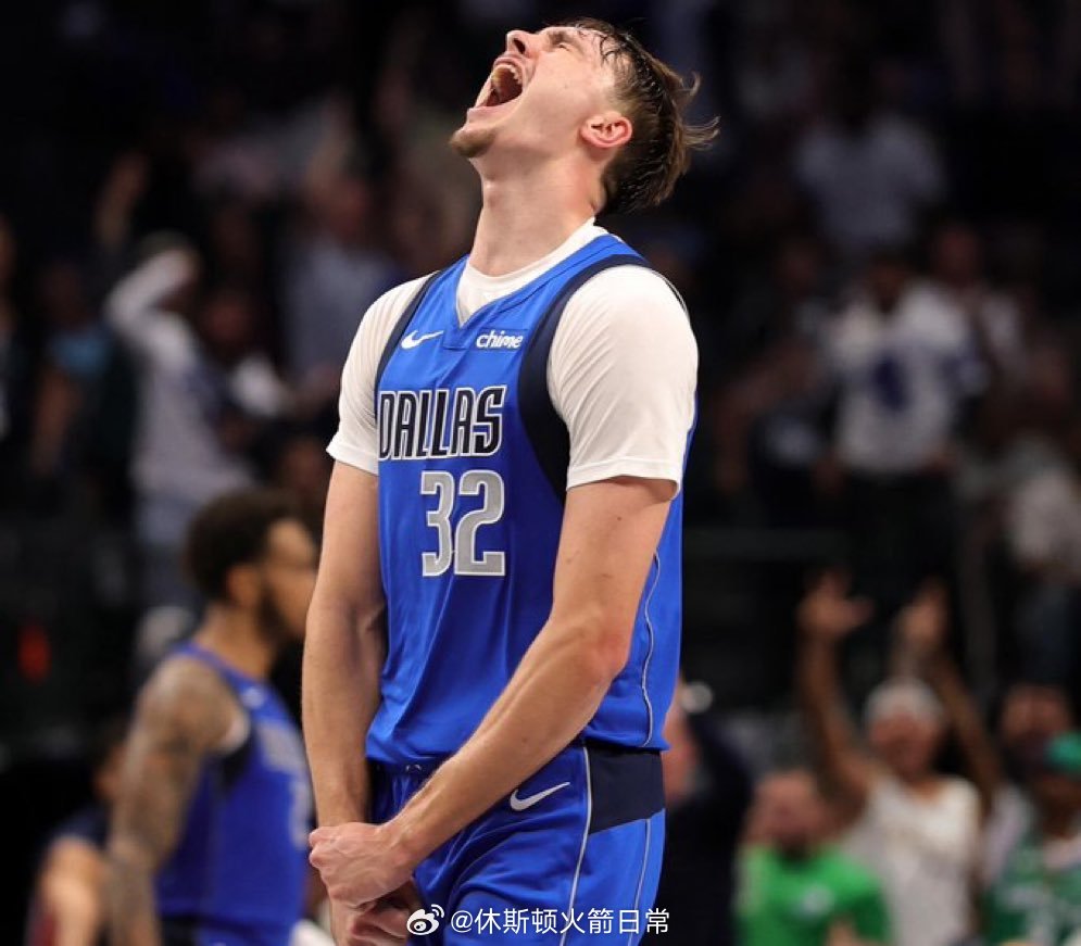 Marc  Stein：弗拉格今天vs魔术复出，此前因左脚扭伤缺席了最近8场比赛