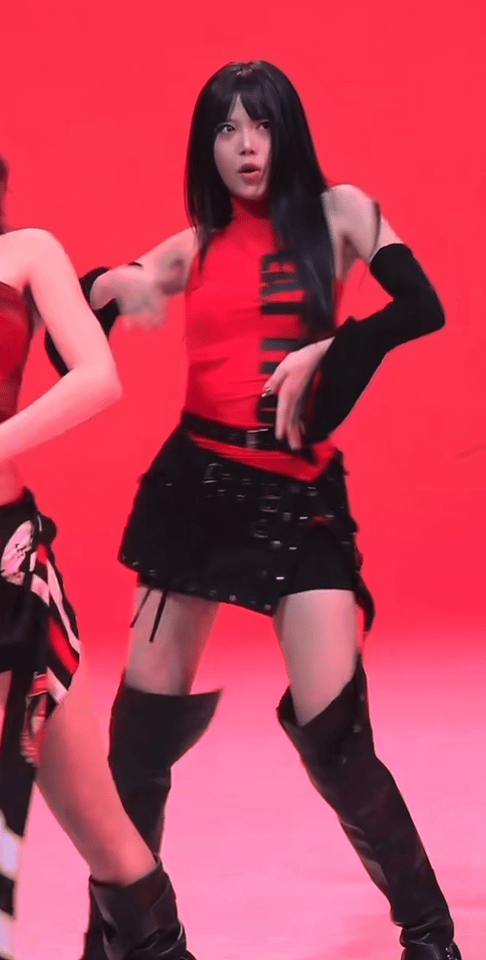 lesserafim呕吐舞lesserafim呕吐挑战这个编舞真的好有趣 ​​​