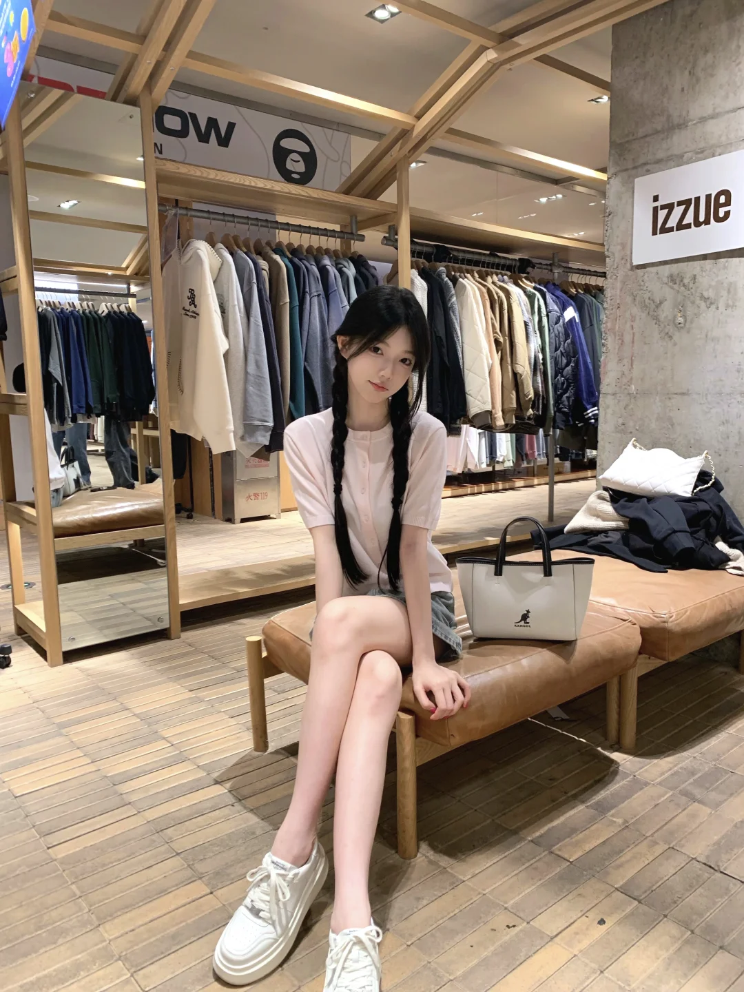 逛街日耶๑>ᴗ<๑⁺！