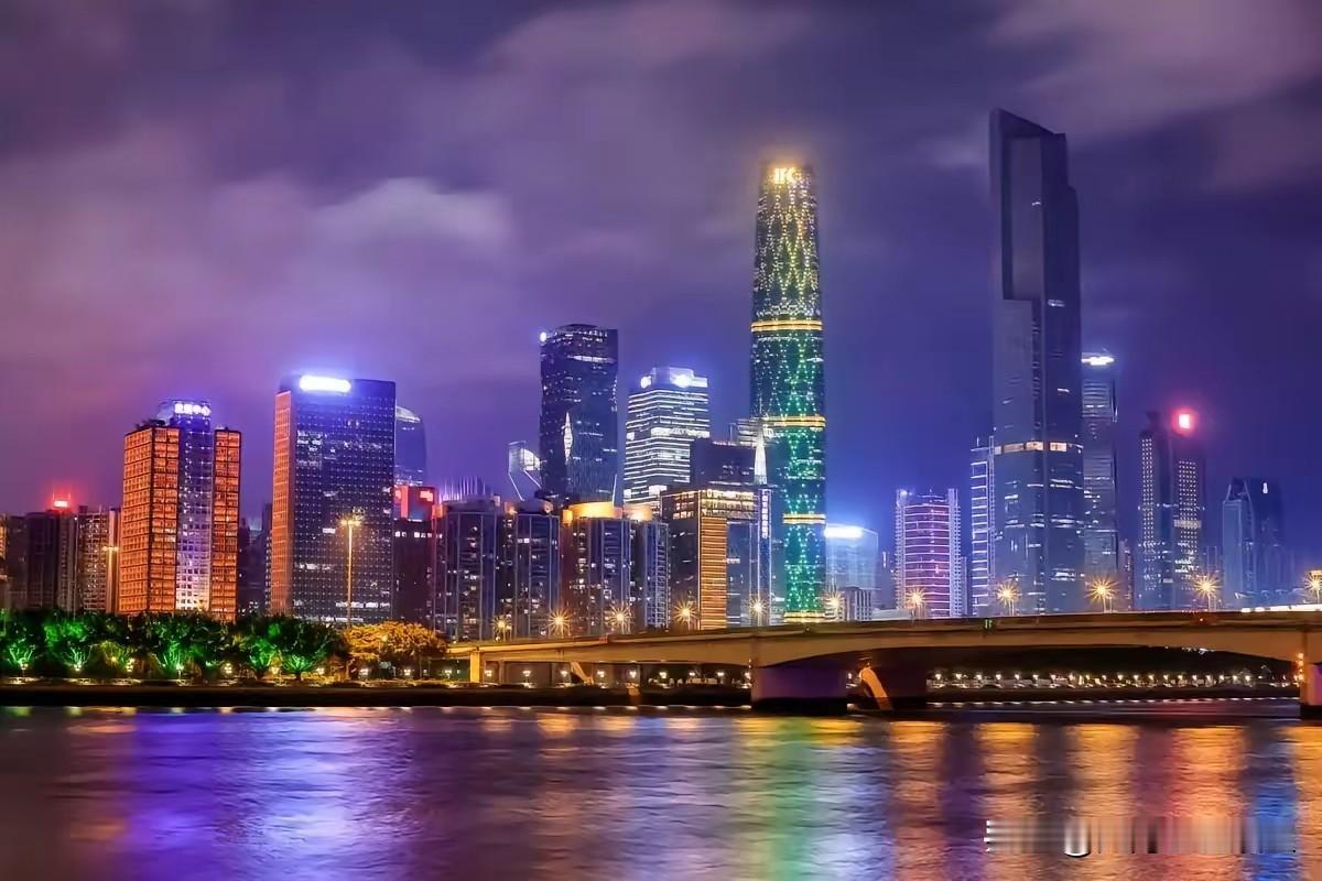 广州被严重低估的区域，一定是南沙？
 
提到南沙，网上的评价向来两极分化。很多人