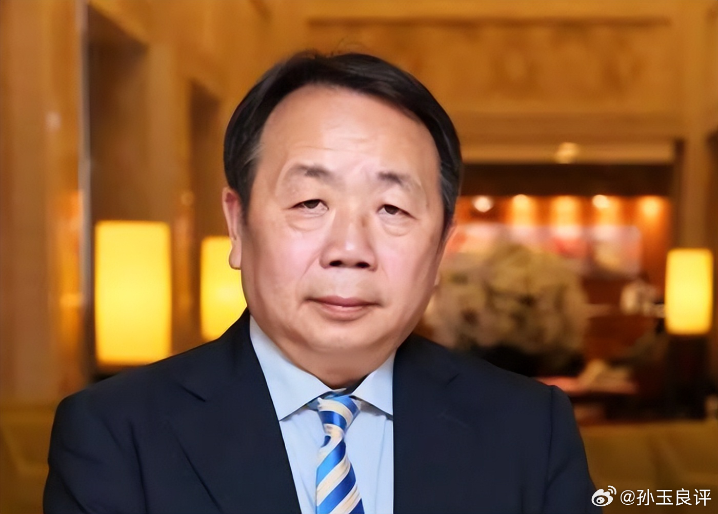 【从石平的“不怕”制裁说起，孙玉良：难道不怕永世背负汉奸恶名？】最近，那个活跃在