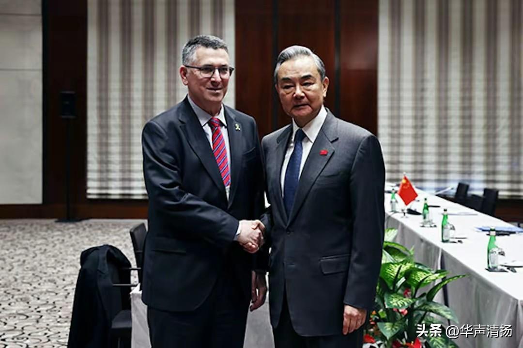 中东局势紧张之际，伊以先后致电中国，到底传递什么信号？
 
据新华社3月4日报道