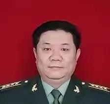 1985年，老山前线，17岁战士顾克路，被越军炮弹炸成“两截”，副连长孙兆群大喊