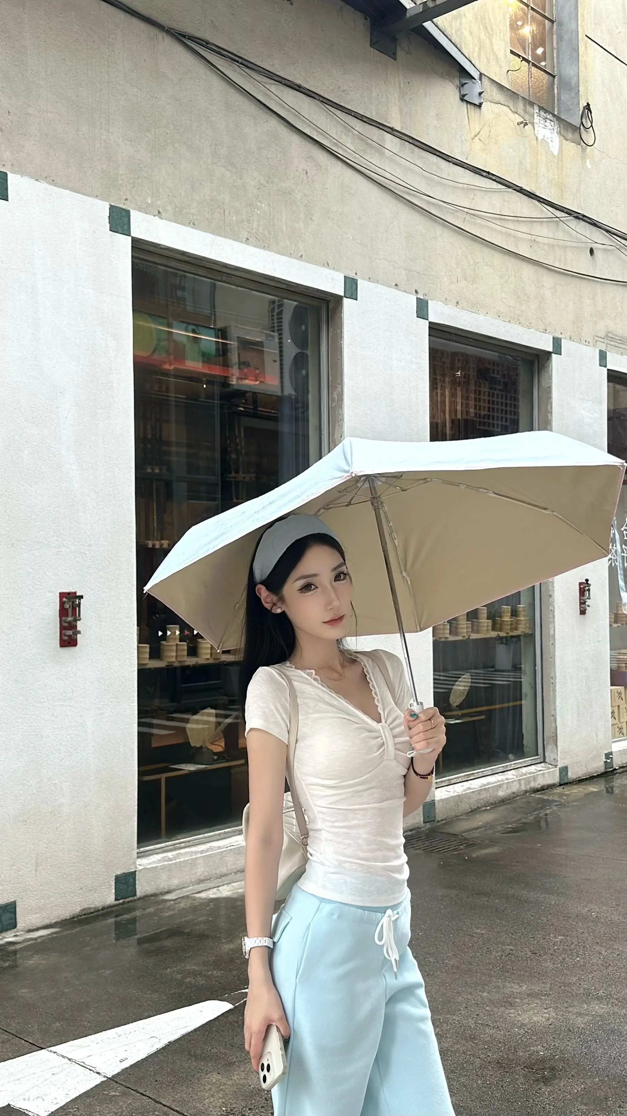 上海你不要下雨了...