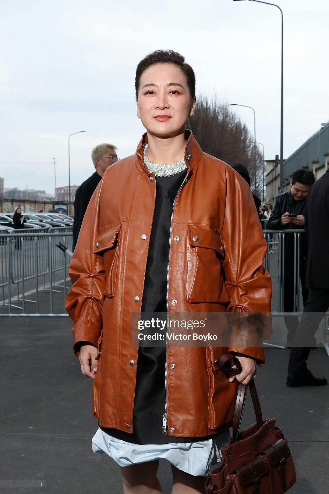 贾玲G社生图佩服强大的女性 