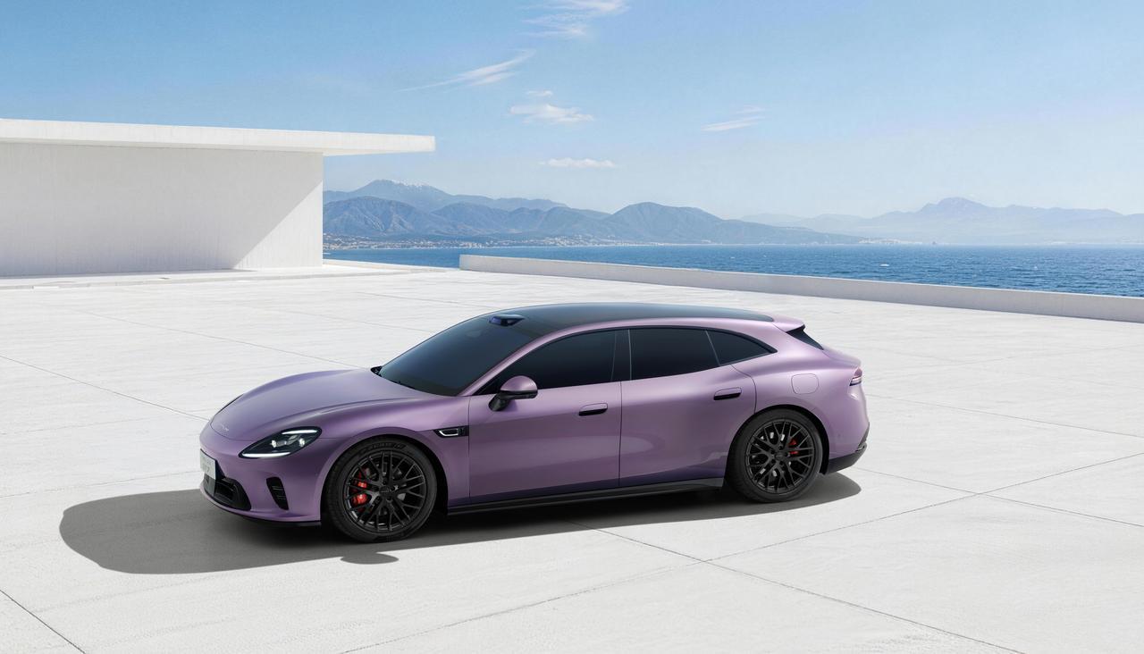 今天，在广州大湾区文化体育中心，一场主题为“天生玩家，智趣全开”的发布会正式揭开