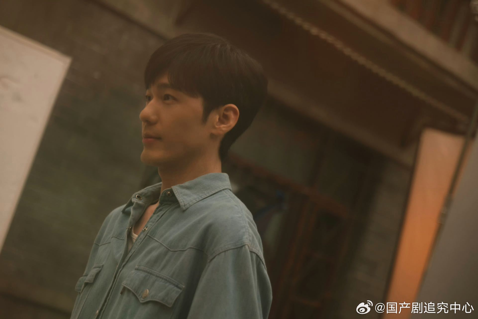 张凌赫包场冬去春来 谁被这波兄弟情戳中！张凌赫云包场力挺白宇《冬去春来》，权威的