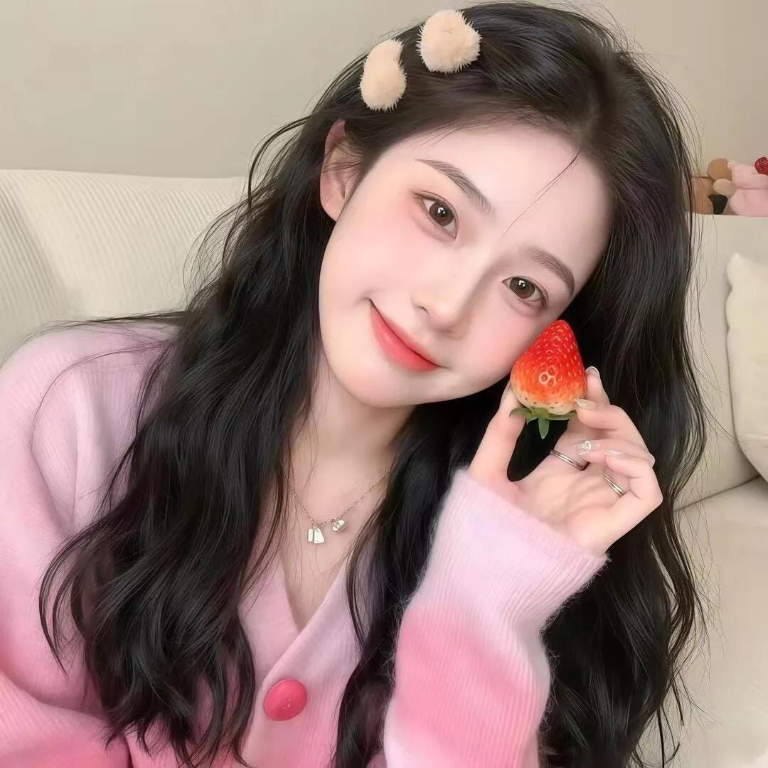 草莓女孩🍓 甜美日常 萌趣自拍 少女心满满精致少女自拍 甜美女自拍 甜美自拍图