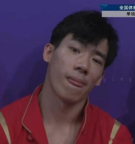 围棋界有柯洁，体操界有张博恒，果然和我玩同一款游戏的都不赖[捂嘴哭][捂嘴哭][