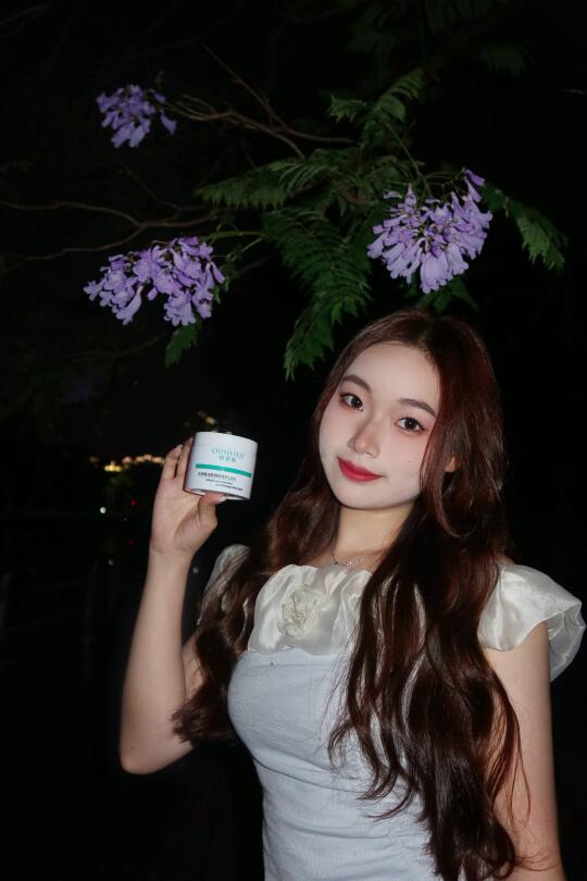 📸｜夜晚的蓝花楹好像更美了🪻