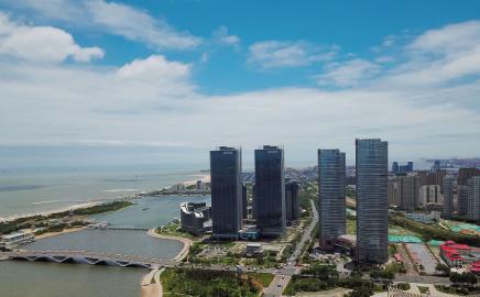 一、先搞清楚：这到底是一所什么来头的学校？
很多人一听“职业技术大学”就觉得是专